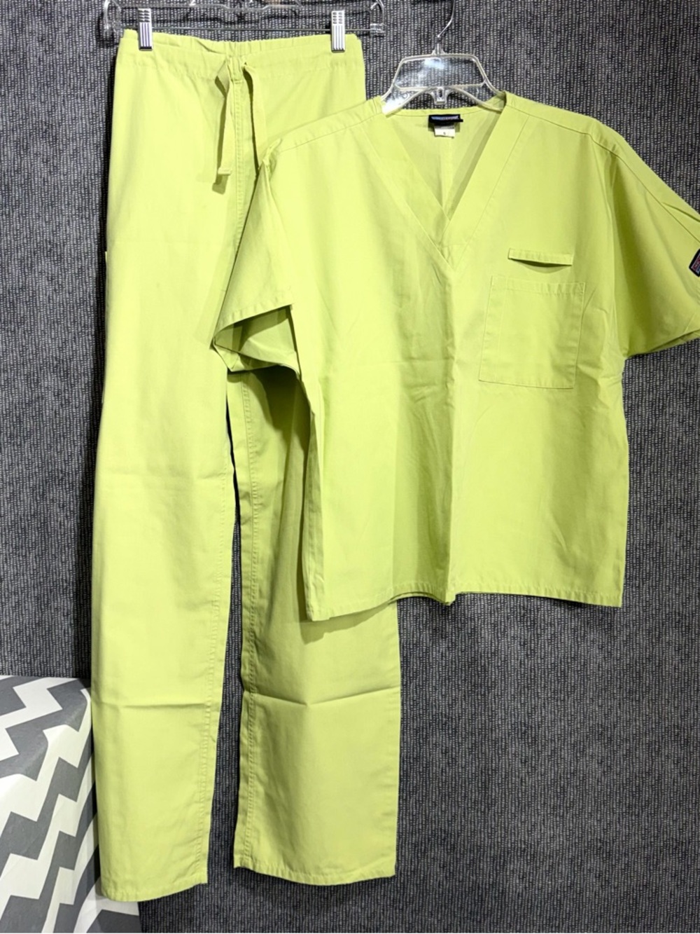 Cherokee Scrub Set